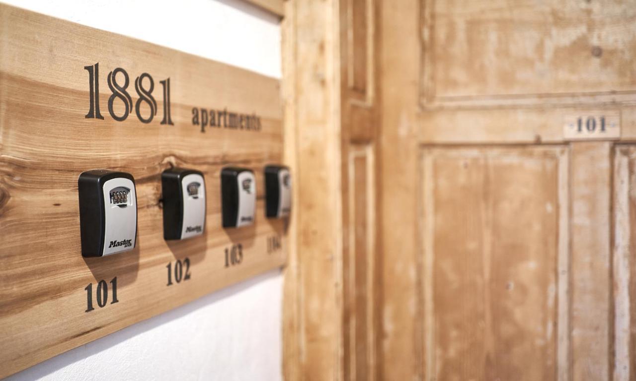 1881 Brasov Old Town Apartments Kültér fotó