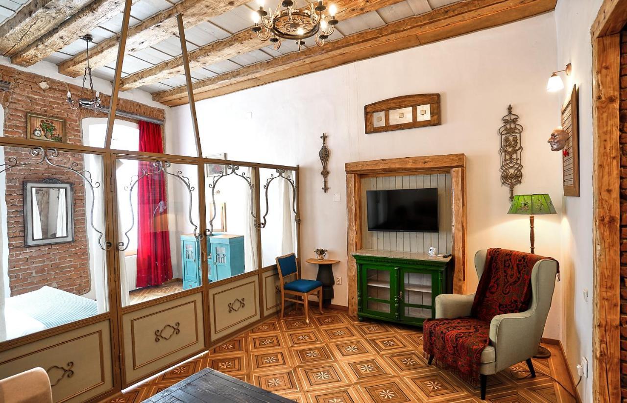 1881 Brasov Old Town Apartments Kültér fotó